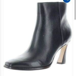 NWOT BERNARDO Women’s Black Leather Asymmetrical Heel Ankle Bootie